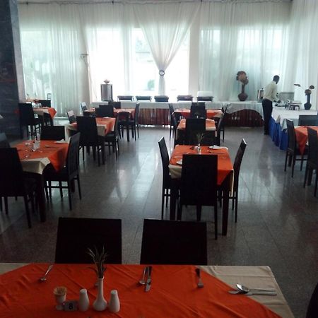 Golden Royale Hotel Енугу Екстериор снимка
