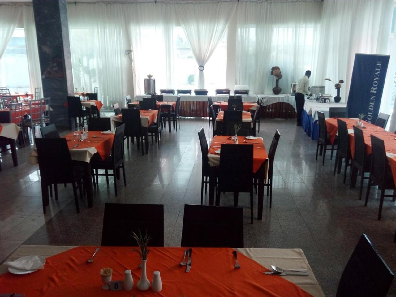 Golden Royale Hotel Енугу Екстериор снимка
