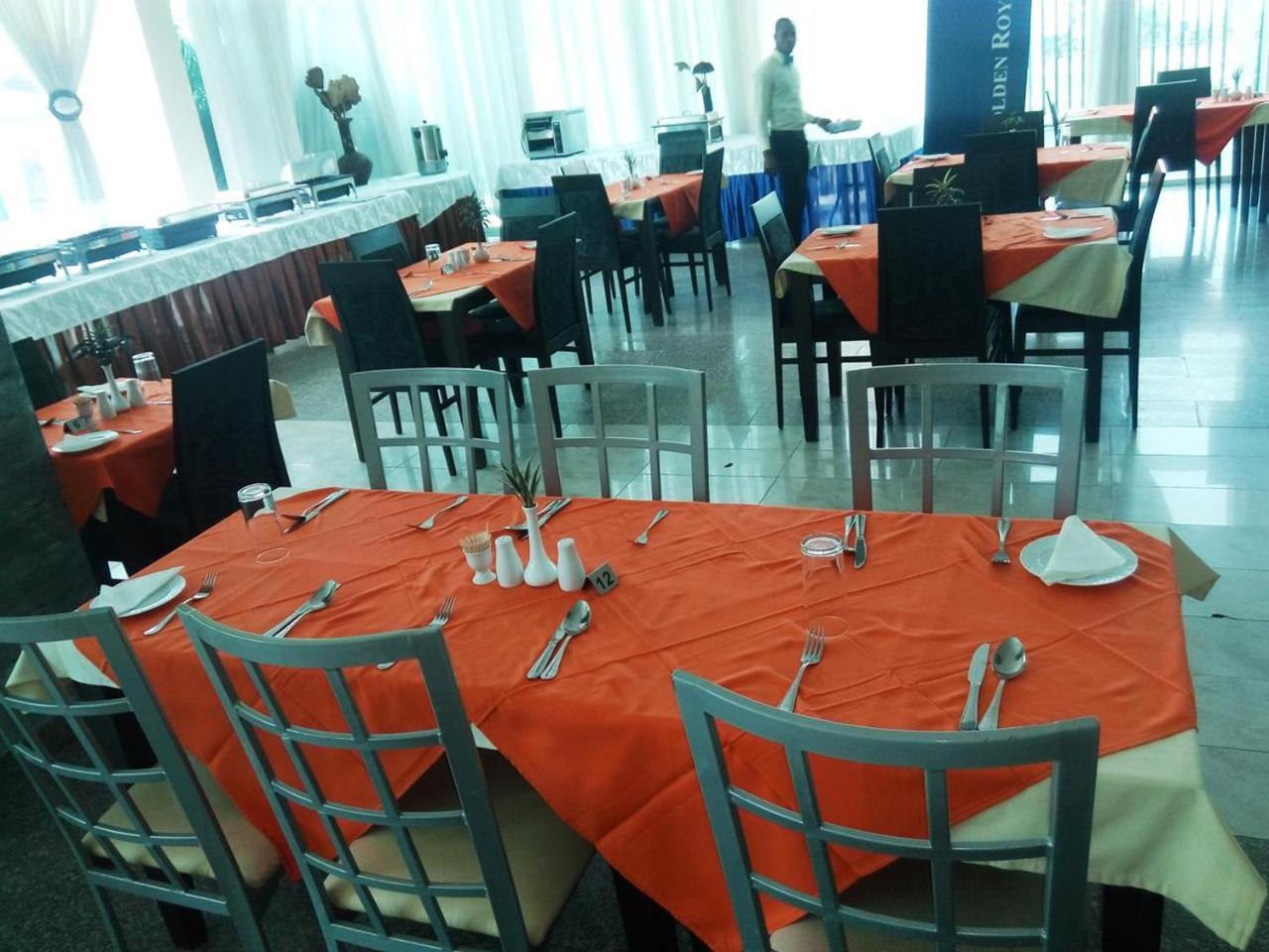 Golden Royale Hotel Енугу Екстериор снимка