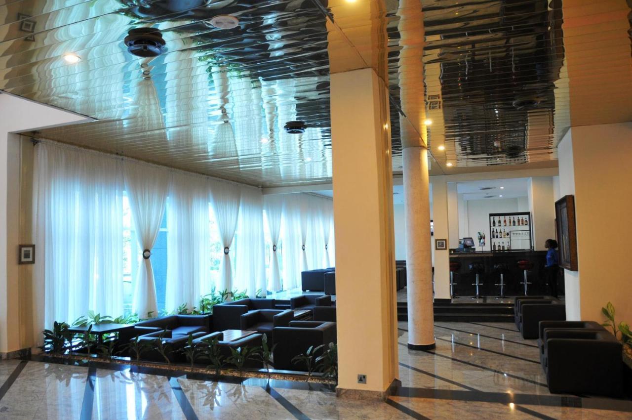 Golden Royale Hotel Енугу Екстериор снимка